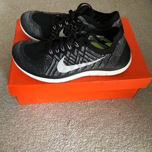 Nike Free 4.0 Flyknit - Oreo